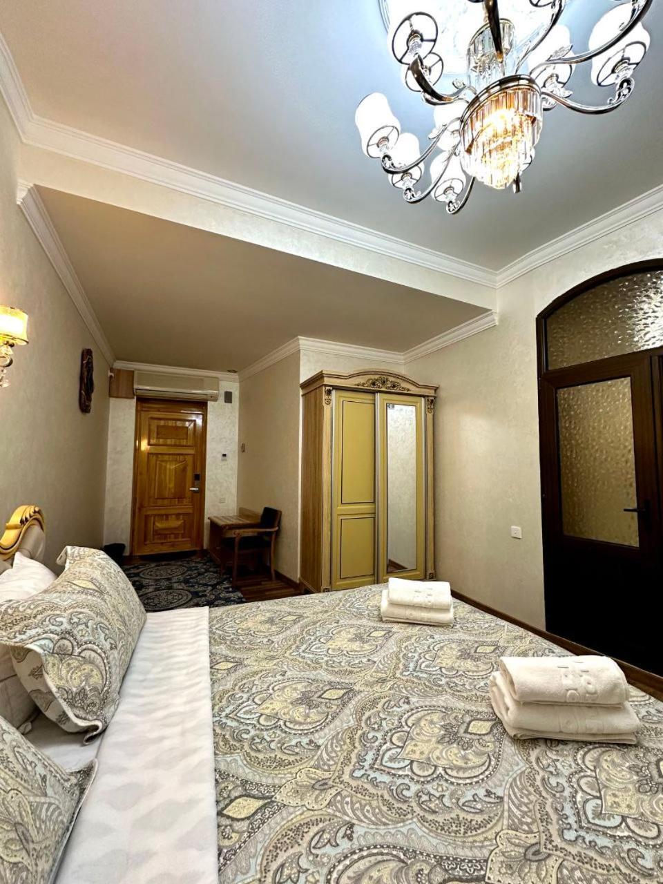 Zilol Baxt Hotel ซามาร์คันด์ ภายนอก รูปภาพ