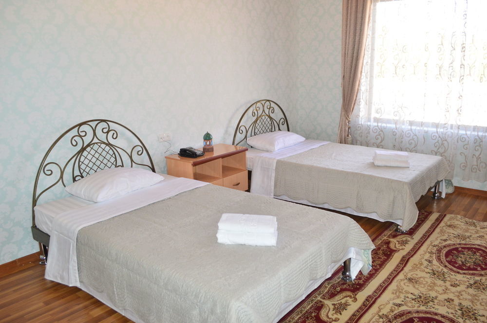 Zilol Baxt Hotel ซามาร์คันด์ ภายนอก รูปภาพ